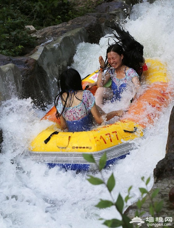 北京雾灵西峰高山滑水游记攻略 夏天来一场巅峰漂流![墙根网]